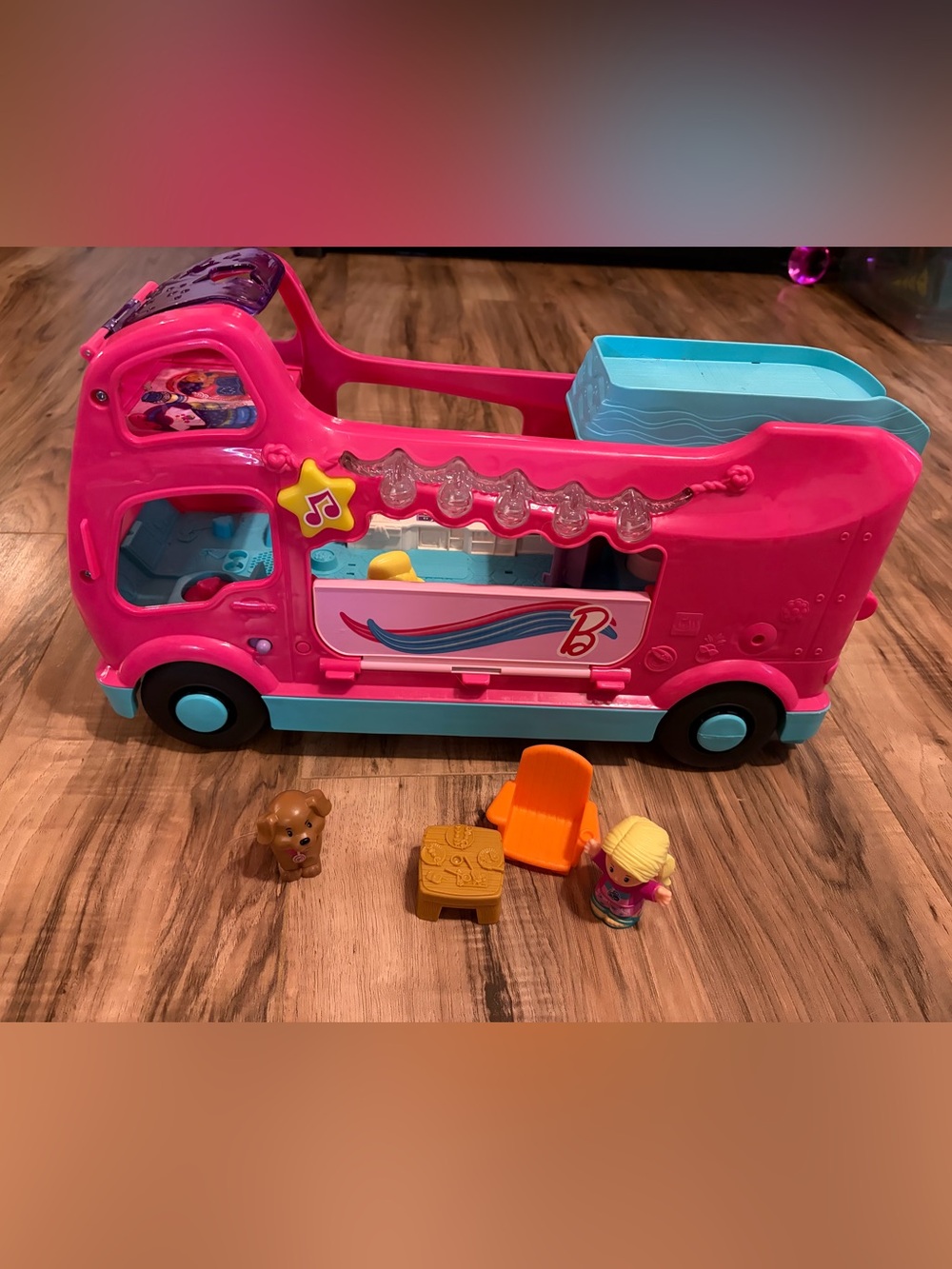 Fisher-Price Little People Barbie Little DreamCamper RV Playset With Music
